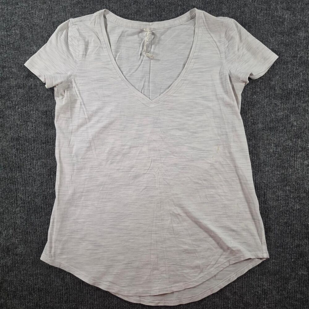 Lululemon Women's Grey and White T-shirt